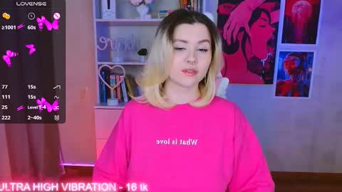 Snapshot of cutie_mili chatting on 03/07/25, 06:46 mili online show from 03/07/25, 06:46