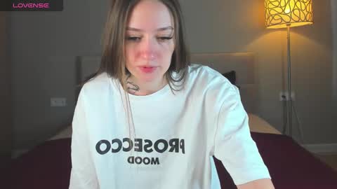 Kate online show from 11/14/25, 08:57