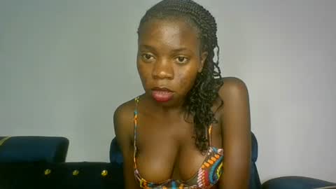 Snapshot of cutie_plush chatting on 06/22/26, 06:49 cutieplush online show from 06/22/26, 06:49