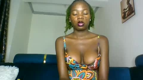 Snapshot of cutie_plush chatting on 07/09/26, 07:29 cutieplush online show from 07/09/26, 07:29