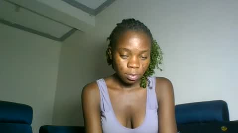 Snapshot of cutie_plush chatting on 07/23/26, 01:58 cutieplush online show from 07/23/26, 01:58
