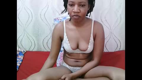 cutie_sally online show from 09/16/25, 10:44