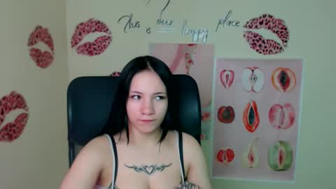 Emma online show from 04/18/26, 12:09