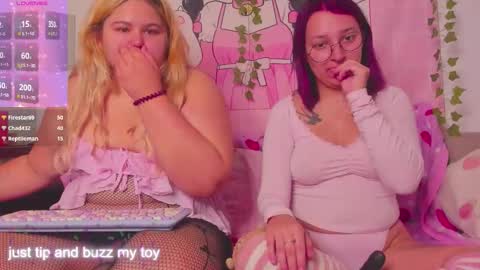 Snapshot of cutielanalova chatting on 10/03/25, 10:07 cutielanalova online show from 10/03/25, 10:07