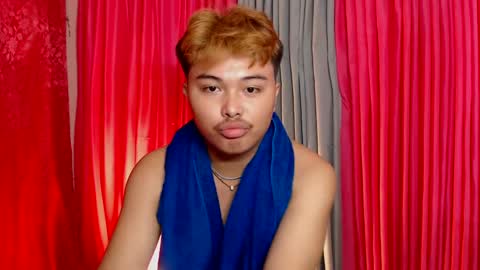 cutiepiejhon online show from 02/09/25, 12:49