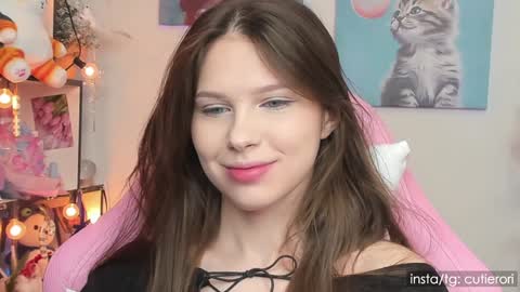 Snapshot of cutierori chatting on 01/16/25, 02:09 Rori  Instagram cutierori  online show from 01/16/25, 02:09