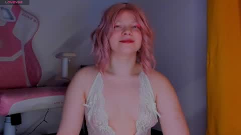Snapshot of cutiesue chatting on 07/07/26, 05:50 CutieSue online show from 07/07/26, 05:50