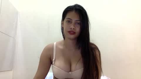 CutieTrina online show from 02/14/25, 01:23