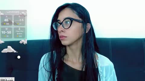 miss ari  online show from 11/19/25, 09:42