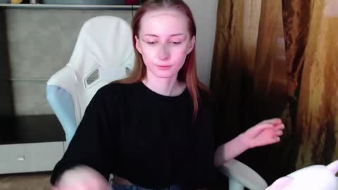 Snapshot of cutti_crystal chatting on 02/11/26, 09:36 Cutti Crystal online show from 02/11/26, 09:36