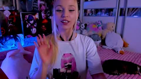 Nora online show from 03/11/26, 09:32