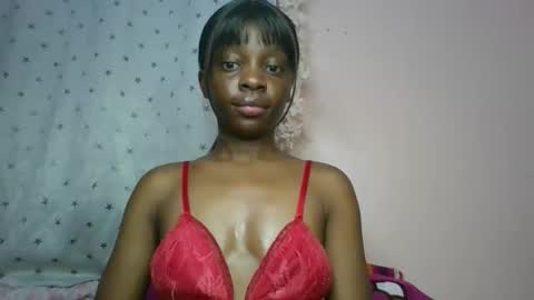 cutty_teshy online show from 12/15/25, 06:34