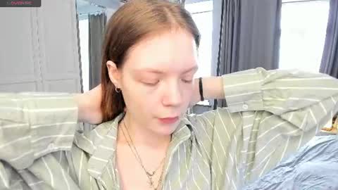 Snapshot of cuty_petite chatting on 07/26/26, 05:48 Anne online show from 07/26/26, 05:48