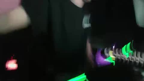 Snapshot of cw1ss chatting on 10/22/25, 02:28 cw1ss online show from 10/22/25, 02:28