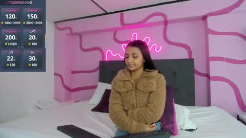 Snapshot of cyan_black chatting on 02/11/25, 02:02 Cyan online show from 02/11/25, 02:02