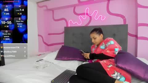 Snapshot of cyan_black chatting on 02/13/25, 07:21 Cyan online show from 02/13/25, 07:21