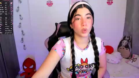 Snapshot of cyber_lizz chatting on 06/16/26, 10:12 Liz online show from 06/16/26, 10:12