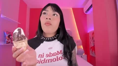 cyberdoll1 online show from 07/04/26, 05:02