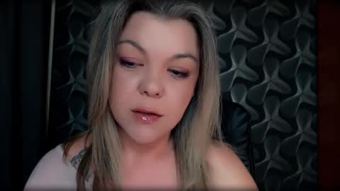 Full time mean bitch. online show from 03/19/26, 11:53