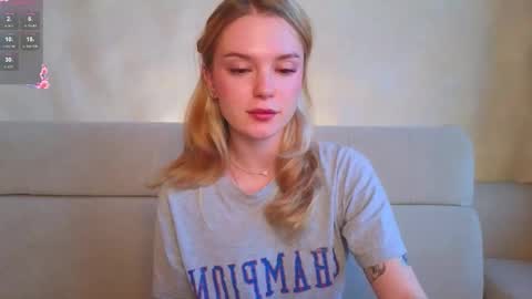 EMILY online show from 12/20/25, 01:40