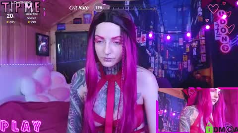 Snapshot of cybernekko chatting on 12/19/24, 06:12 Neko online show from 12/19/24, 06:12