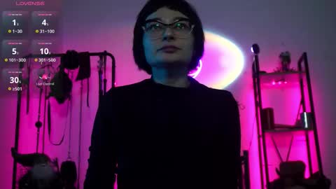 Lily Goddess online show from 12/15/25, 01:32