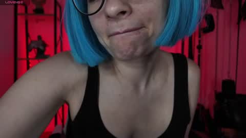 Snapshot of cyberxgoddess_ chatting on 07/27/26, 01:01 Lily Goddess online show from 07/27/26, 01:01