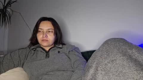 Cyndee Winter online show from 10/06/25, 04:59