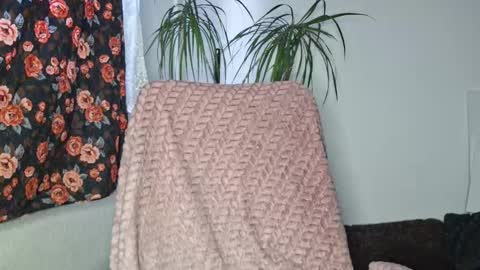 Cyndee Winter online show from 01/18/26, 03:05