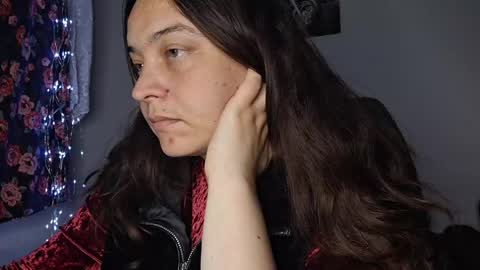 Cyndee Winter online show from 04/26/26, 07:55