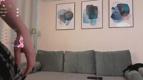 Milla online show from 04/23/26, 12:29