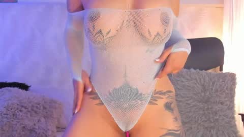 cyntia_adams online show from 02/03/25, 06:17