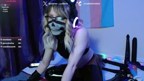 cypherlovelace online show from 10/13/25, 10:43