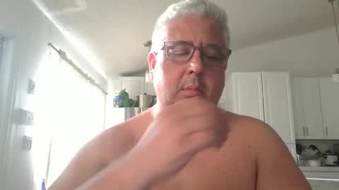 czar1974 online show from 10/24/25, 09:44