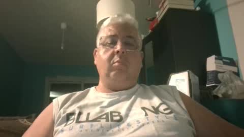 Snapshot of czar1974 chatting on 05/25/26, 05:35 czar1974 online show from 05/25/26, 05:35