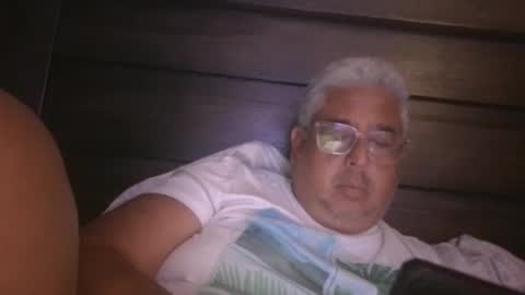 Snapshot of czar1974 chatting on 06/08/26, 01:39 czar1974 online show from 06/08/26, 01:39