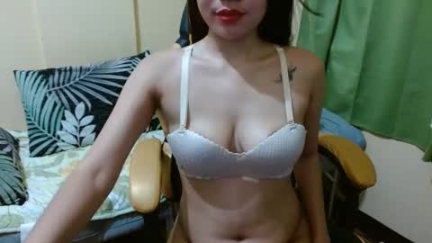 Snapshot of czarina69 chatting on 02/02/25, 05:15 czarina69 online show from 02/02/25, 05:15