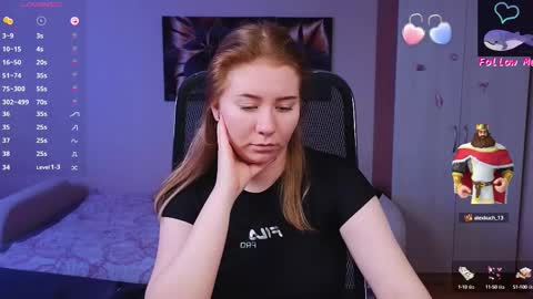 Donna online show from 09/17/25, 06:59