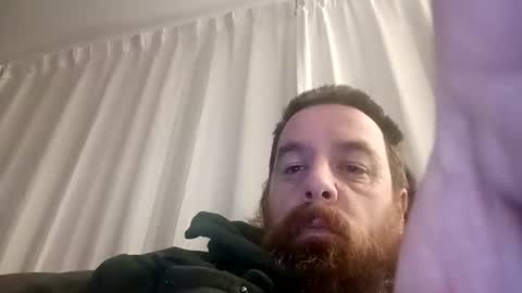 Snapshot of d1988 chatting on 10/15/25, 08:58 D online show from 10/15/25, 08:58