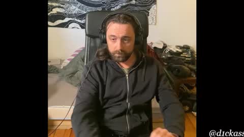 Snapshot of d1ckass chatting on 03/27/26, 04:18 d1ckass online show from 03/27/26, 04:18