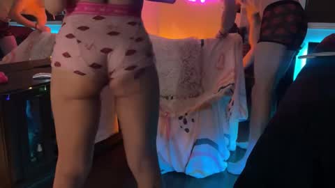 d3luluxx online show from 12/05/25, 10:57