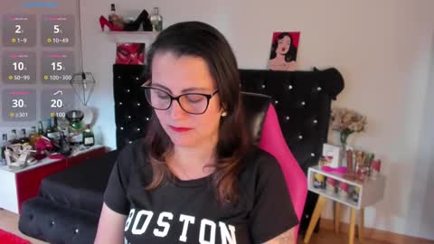 Mia  online show from 02/21/25, 12:17