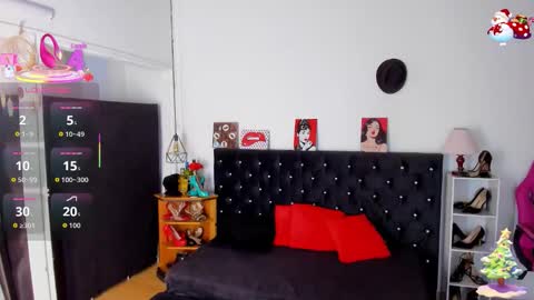 Mia  online show from 12/14/25, 11:59