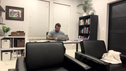 Snapshot of d_michael12 chatting on 02/06/25, 03:06 David Michael online show from 02/06/25, 03:06