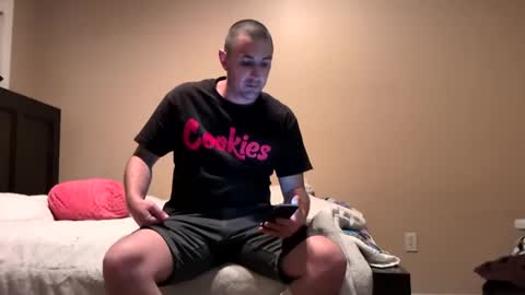Snapshot of da_man411212 chatting on 05/20/26, 07:25 da_man411212 online show from 05/20/26, 07:25