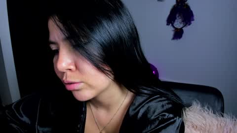 Ailyn  online show from 01/22/25, 07:46