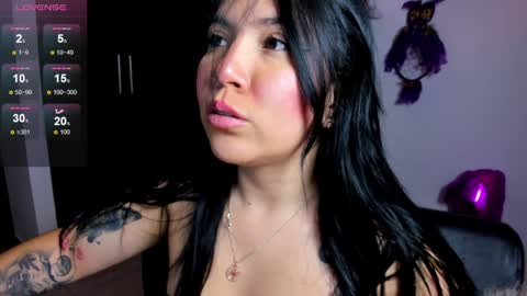 Ailyn  online show from 01/25/25, 11:32