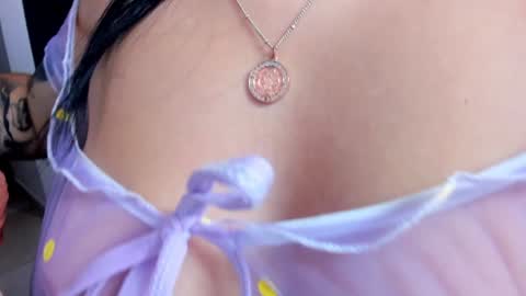 Ailyn  online show from 02/09/25, 01:44