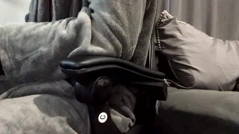 daan2021 online show from 04/16/26, 07:47