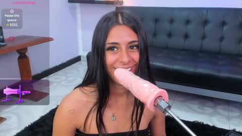 Daniela  online show from 02/11/25, 06:22